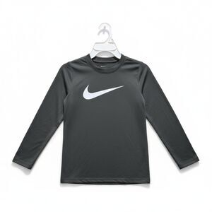 Nike Boys S Gray Long Sleeve Dri-Fit Athletic Top Performance Shirt NWT